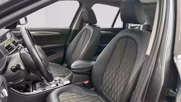 BMW X1 F48 11 / 22