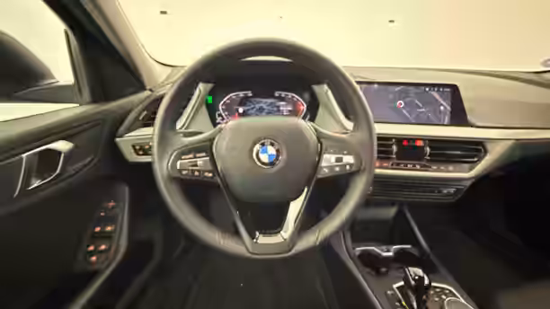 BMW SERIE 1 F40 10 / 31