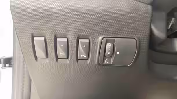 RENAULT TWINGO E-TECH ELECTRIQUE 21 / 23