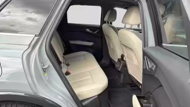 AUDI Q4 E-TRON 20 / 35