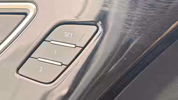 AUDI Q4 E-TRON 34 / 35