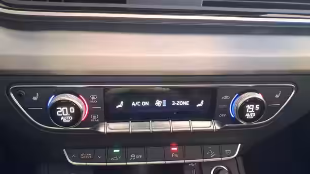 AUDI Q5 33 / 34