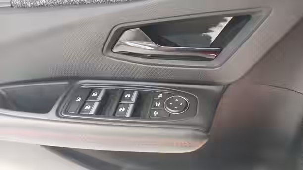 RENAULT CLIO VI HYBRID 17 / 19