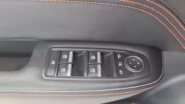 RENAULT ARKANA 18 / 22
