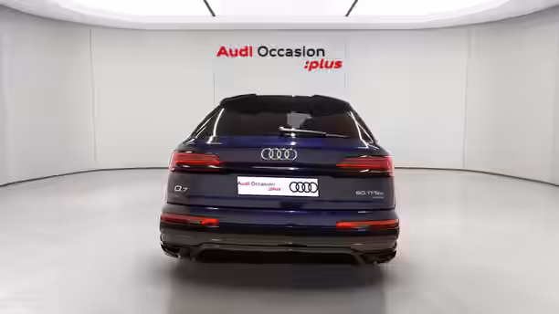 AUDI Q7 4 / 26