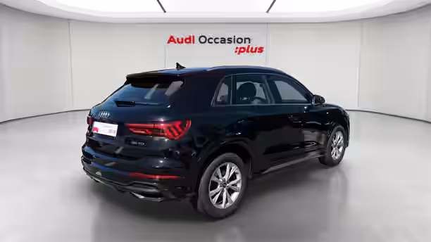 AUDI Q3 5 / 27