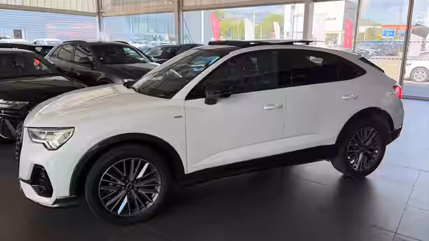 AUDI Q3 SPORTBACK 25 / 25