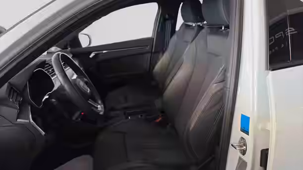 AUDI Q3 SPORTBACK 11 / 25