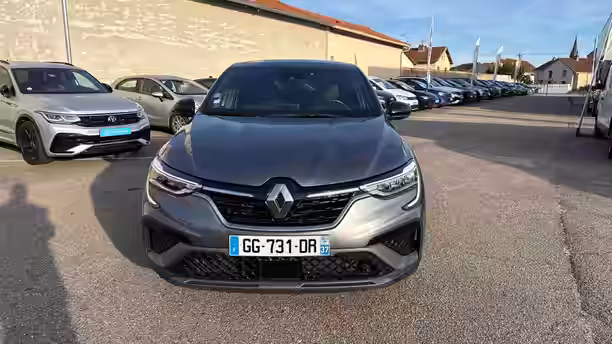 RENAULT ARKANA 8 / 23