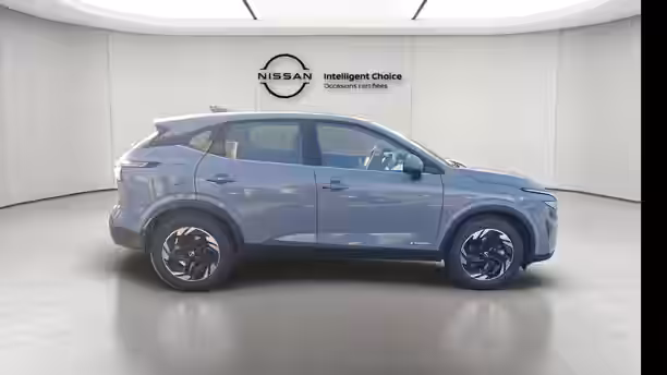 NISSAN QASHQAI 6 / 21