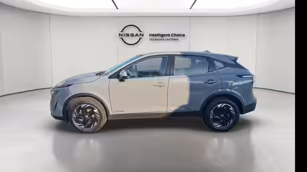 NISSAN QASHQAI 2 / 21