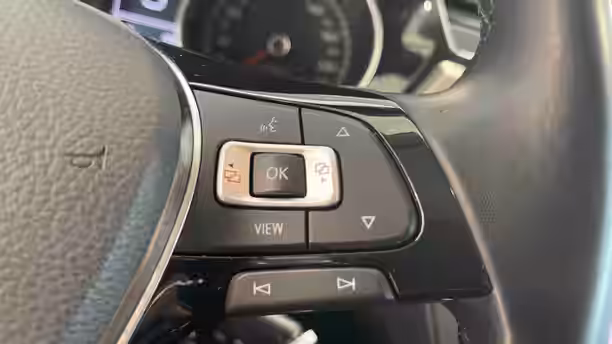 VOLKSWAGEN TOURAN 17 / 21