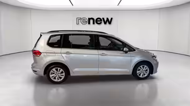 VOLKSWAGEN TOURAN 6 / 21