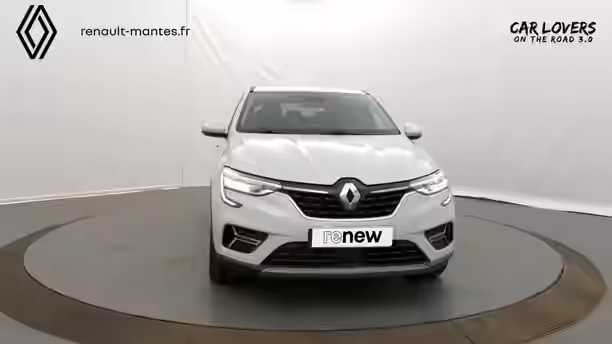 RENAULT ARKANA 28 / 33