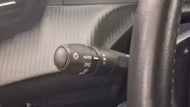 PEUGEOT 2008 29 / 31