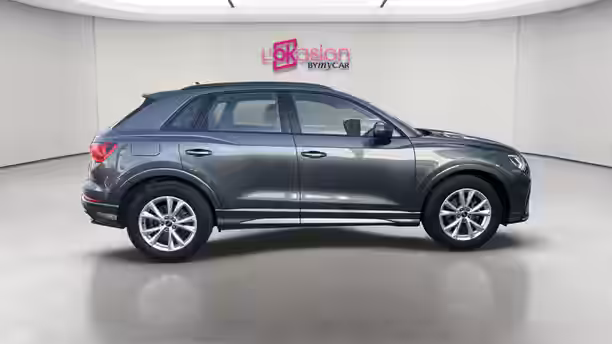 AUDI Q3 6 / 31
