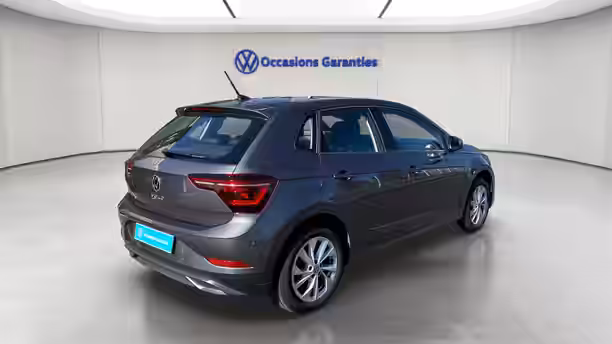 VOLKSWAGEN POLO 5 / 30