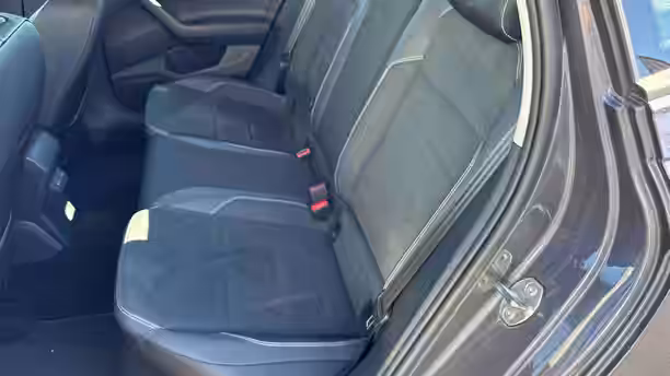 VOLKSWAGEN POLO 19 / 30