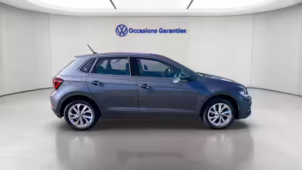 VOLKSWAGEN POLO 6 / 30