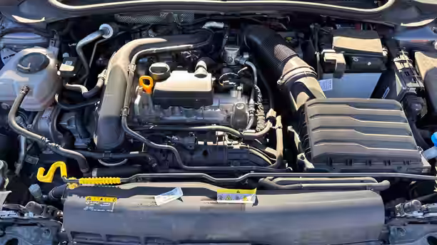 VOLKSWAGEN POLO 15 / 30