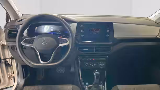 VOLKSWAGEN T-CROSS 9 / 17