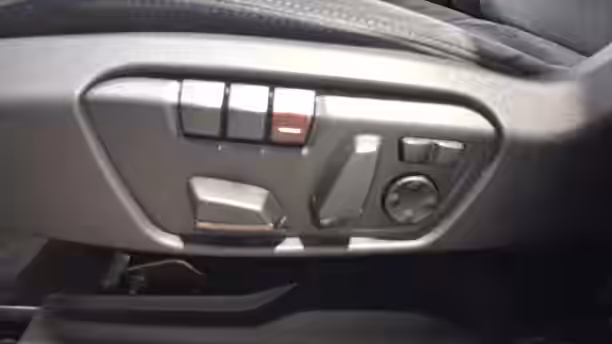 BMW X1 F48 22 / 25