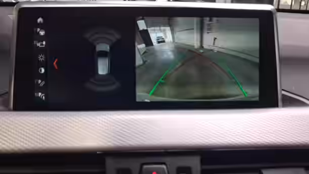 BMW X1 F48 18 / 25