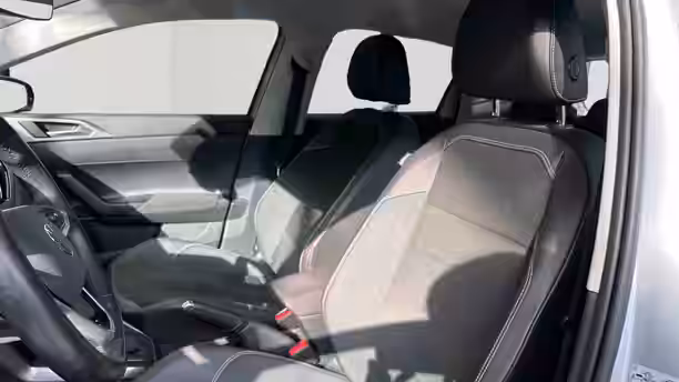 VOLKSWAGEN POLO 11 / 20