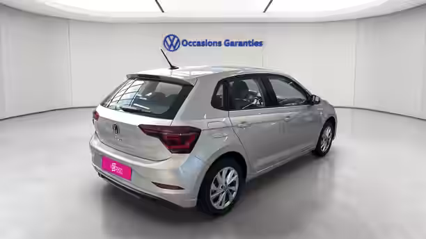 VOLKSWAGEN POLO 5 / 20