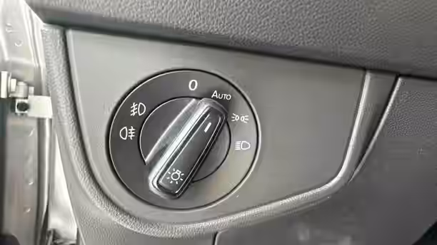 VOLKSWAGEN POLO 19 / 20