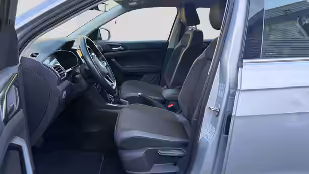 VOLKSWAGEN T-CROSS 17 / 28