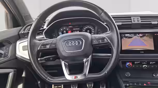AUDI Q3 10 / 66