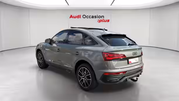 AUDI Q5 SPORTBACK 3 / 32