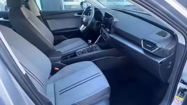 SEAT LEON 16 / 22