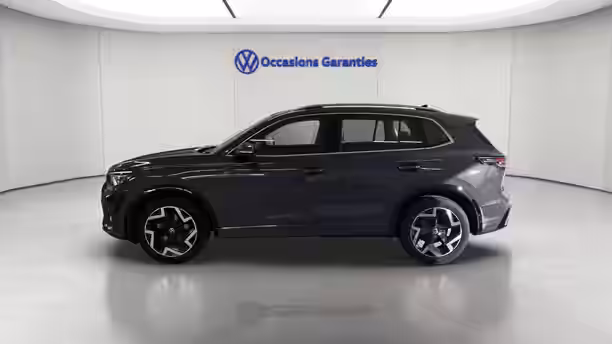VOLKSWAGEN TIGUAN 2 / 22