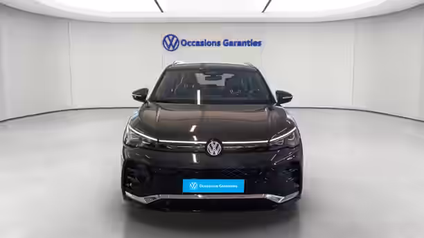 VOLKSWAGEN TIGUAN 8 / 22
