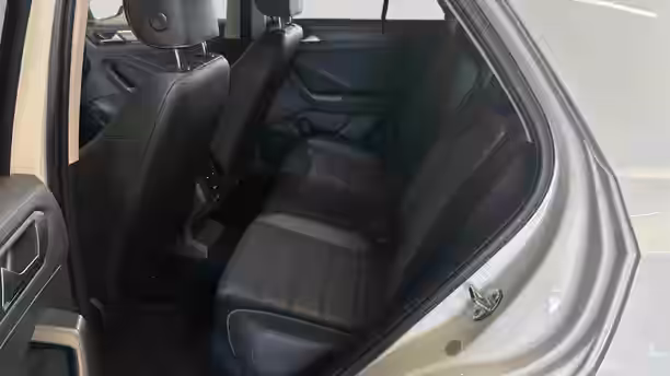 VOLKSWAGEN T-ROC 12 / 18
