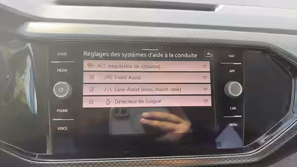 VOLKSWAGEN T-CROSS 20 / 54