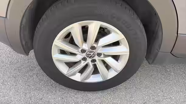 VOLKSWAGEN T-CROSS 34 / 54