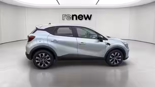 RENAULT CAPTUR 6 / 24