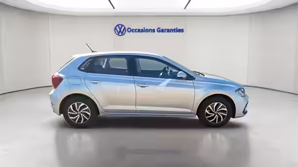 VOLKSWAGEN POLO 6 / 23