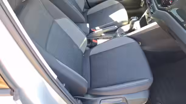 VOLKSWAGEN POLO 21 / 23