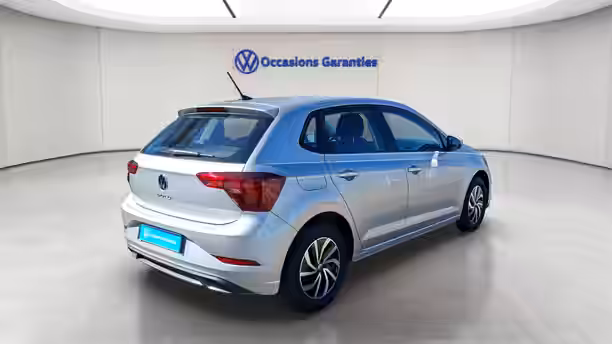 VOLKSWAGEN POLO 5 / 23