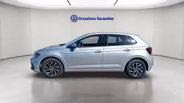 VOLKSWAGEN POLO 2 / 23