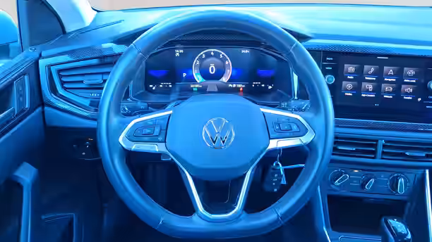VOLKSWAGEN POLO 22 / 23