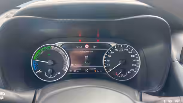 NISSAN JUKE 16 / 19