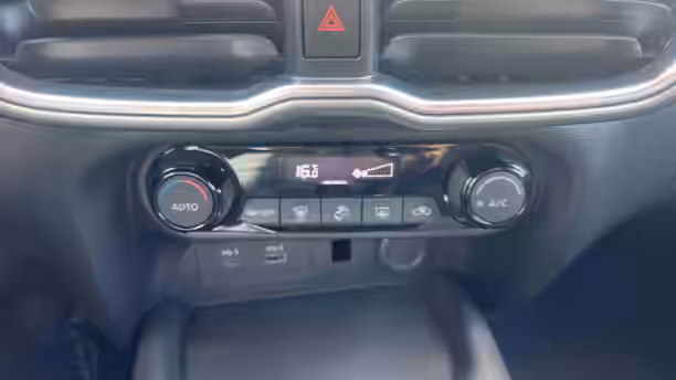NISSAN JUKE 17 / 19