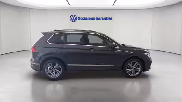 VOLKSWAGEN TIGUAN 6 / 19