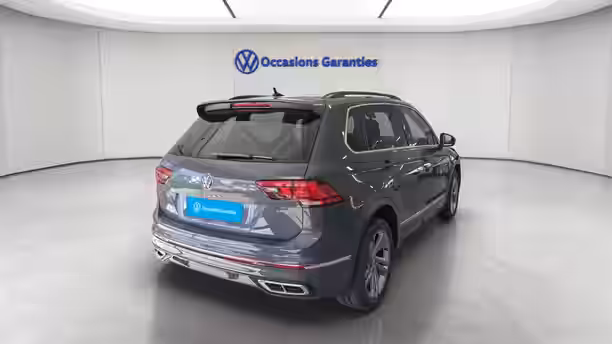 VOLKSWAGEN TIGUAN 5 / 19