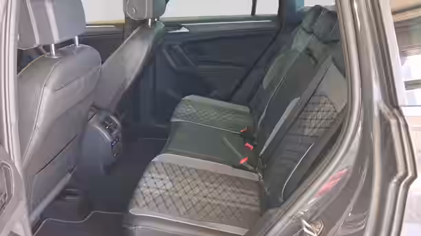 VOLKSWAGEN TIGUAN 12 / 19